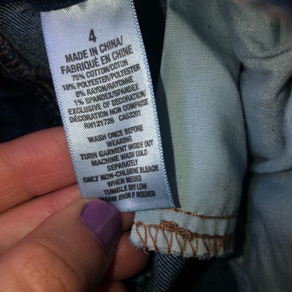 Aeropostale Midi Distressed Jean Shorts - Picture 2 of 4